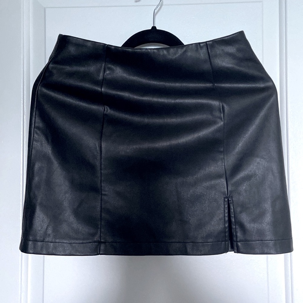 Glassons- Faux Leather Mini Black